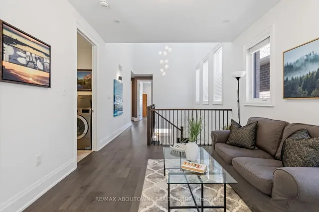 Additional image 31 of 1467 Everest Cres