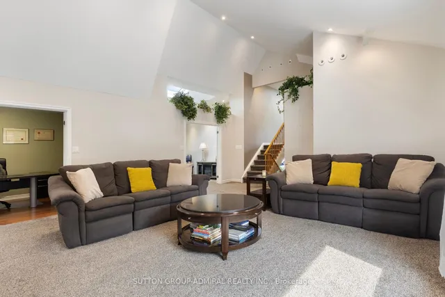 Additional image 20 of 479 Hounslow Ave