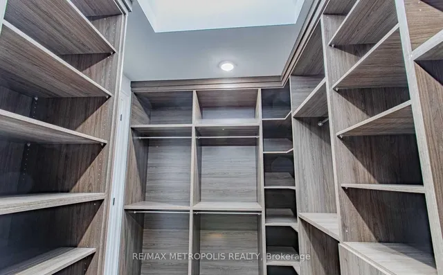 Additional image 16 of 50 Bellefontaine St