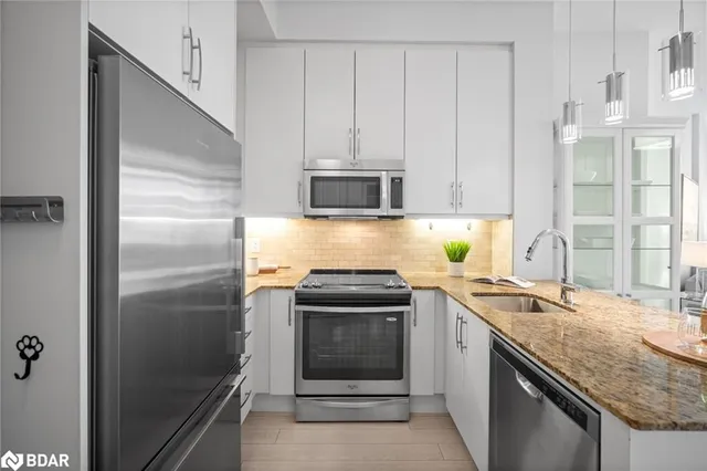 Additional image 6 of 2 Old Mill Dr Unit 103