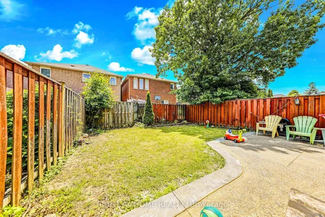 Additional image 32 of 28 Cedarvalley Blvd