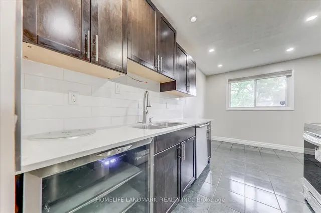 Additional image 10 of 81 Hansen Rd Unit 99