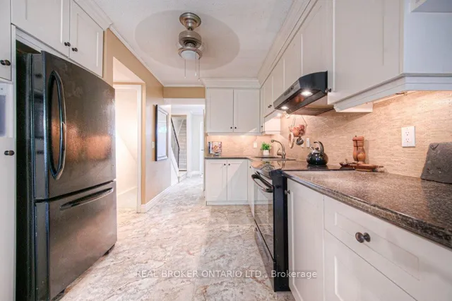 Additional image 9 of 30 Green Valley Dr Unit 3