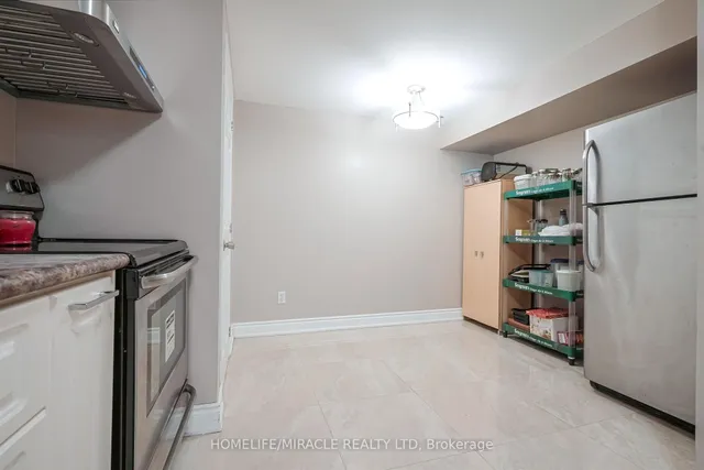 Additional image 43 of 93 Amberjack Blvd