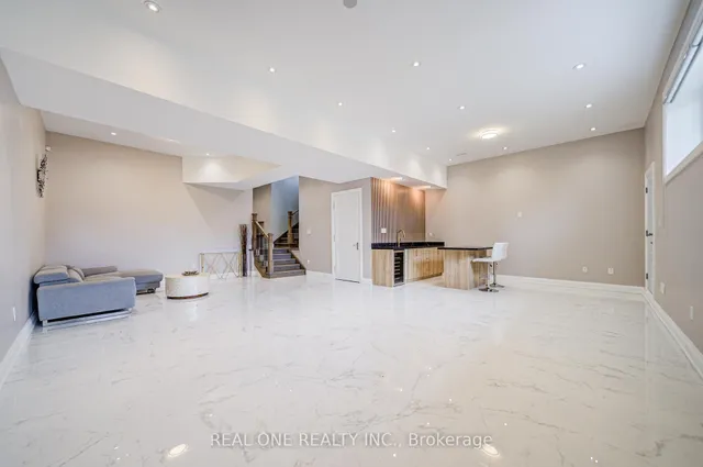 Additional image 41 of 158 Waterloo Ave