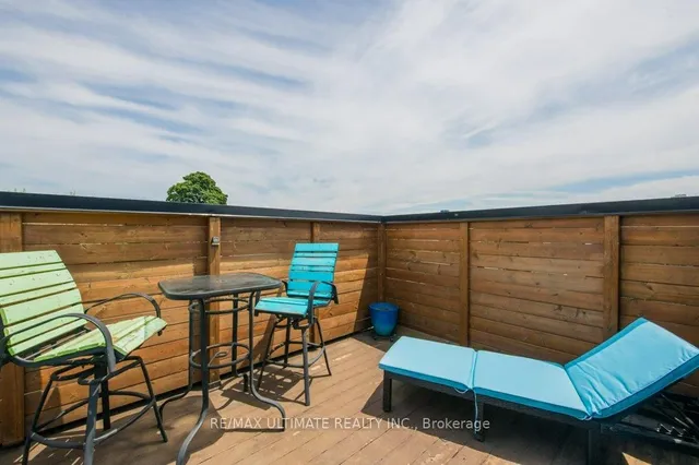 Additional image 39 of 1425 Lansdowne Ave