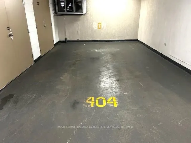 Additional image 35 of 47 Caroline St Unit 404