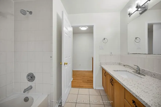 Additional image 30 of 107 Leggett Cres