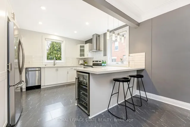 Additional image 14 of 366 Aberdeen Ave