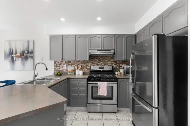 Additional image 16 of 107 Narrow Valley Cres