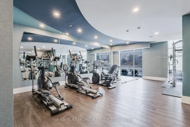 Additional image 30 of 450 Dundas St Unit 331