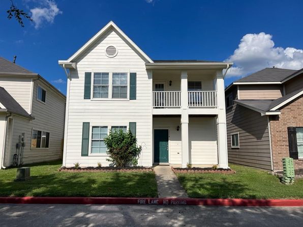 1114 Grassy View Dr, Houston, TX 77073