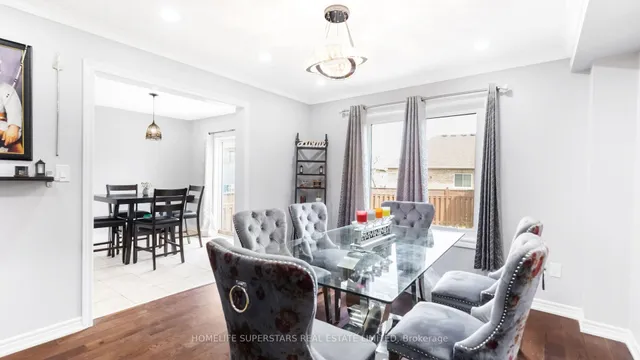 Additional image 16 of 10 bramoak Cres