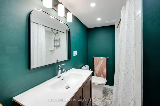 Additional image 14 of 716 The West Mall Unit 309