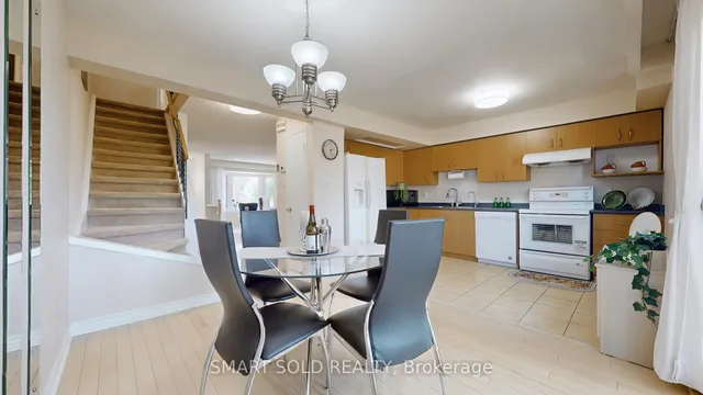 Additional image 19 of 2606 Midland Ave Unit 19