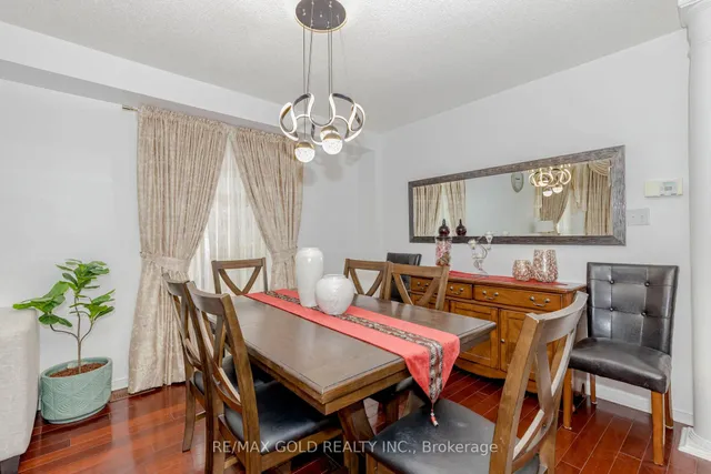 Additional image 10 of 87 Queen Mary Dr