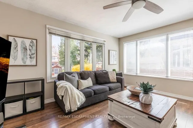 Additional image 26 of 197 Balmoral Ave