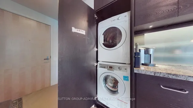 Additional image 37 of 45 Charles St Unit 2912