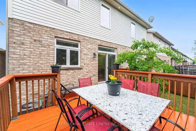 Additional image 46 of 343 Montreal Circ