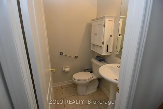 Additional image 25 of 22 Showboat Cres