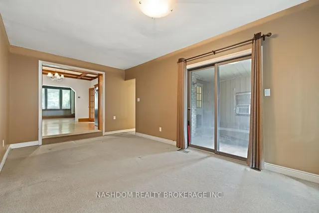 Additional image 11 of 163 Grosvenor Ave