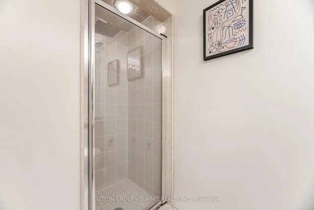 Additional image 16 of 8 Park Rd Unit 2001