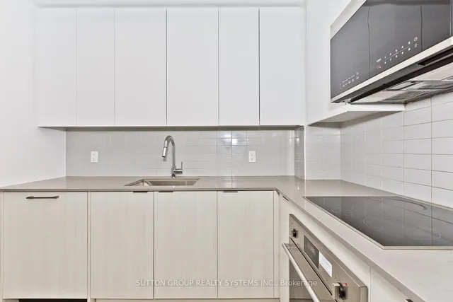 Additional image 6 of 2481 Taunton Rd Unit 1304