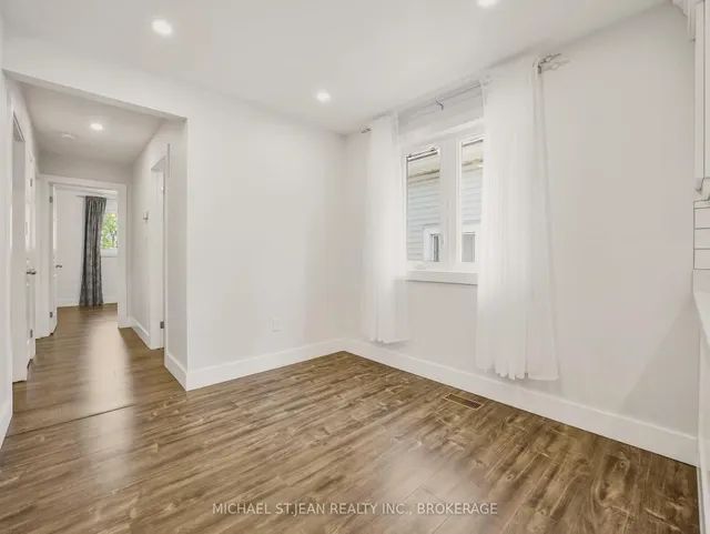 Additional image 5 of 107 Alpine Ave