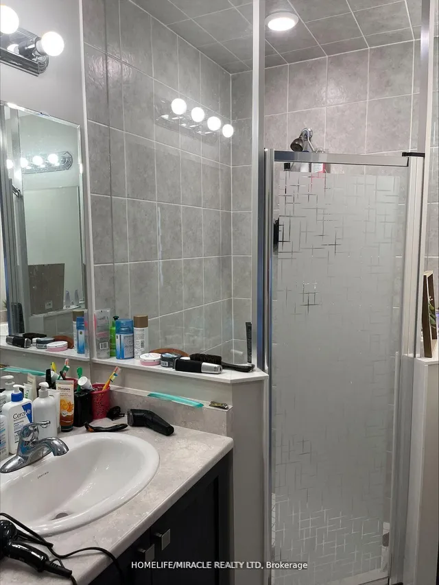 Additional image 11 of 27 Bushwood Tr