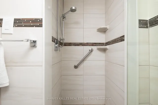 Additional image 28 of 135 George St Unit 202