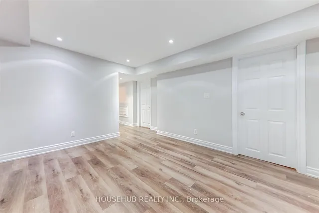Additional image 35 of 697 Ambroise Cres