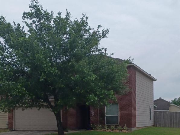 802 Remington Walk Ct, Houston, TX 77073