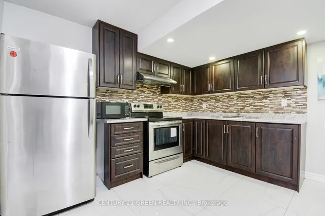 Additional image 40 of 65 Yardley Cres