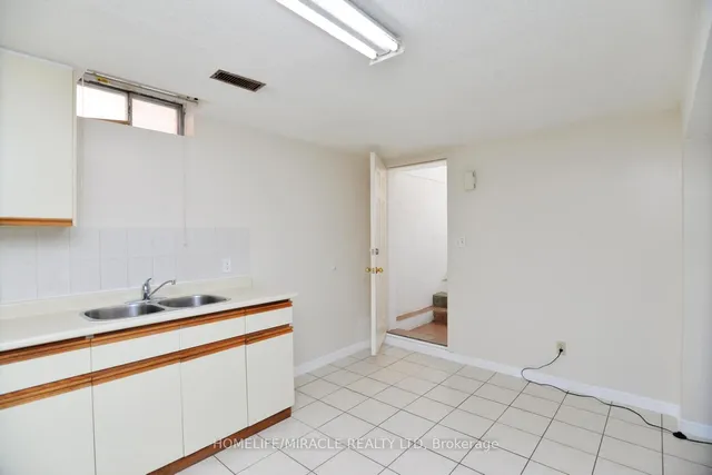 Additional image 36 of 98 Gatesgill St