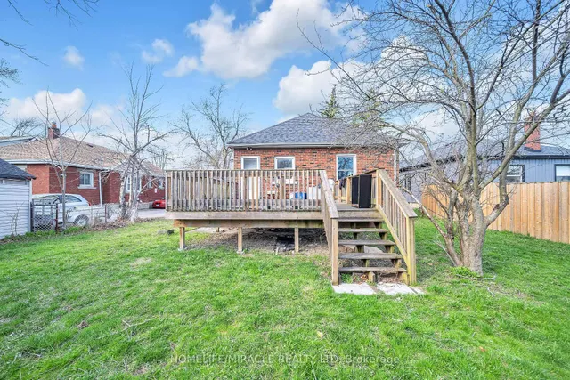 Additional image 37 of 77 Fennell Ave