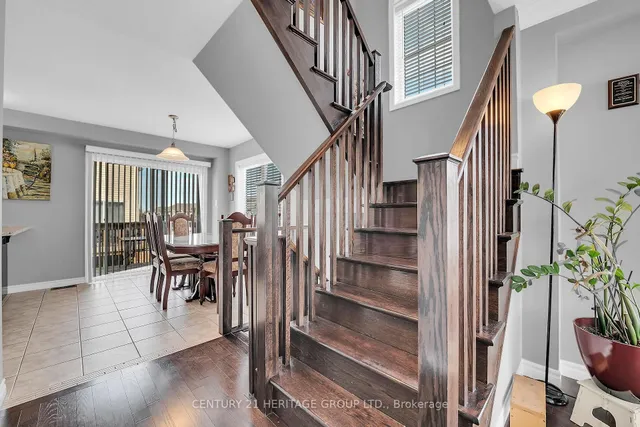 Additional image 32 of 2 England Terr