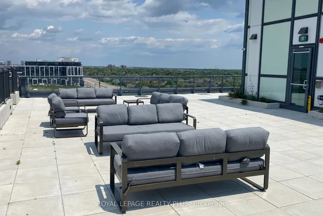 Additional image 42 of 509 Dundas St Unit 701