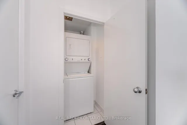 Additional image 17 of 62 Forest Manor Rd Unit 306