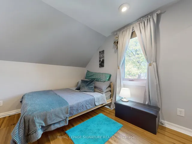 Additional image 19 of 261 Glebemount Ave