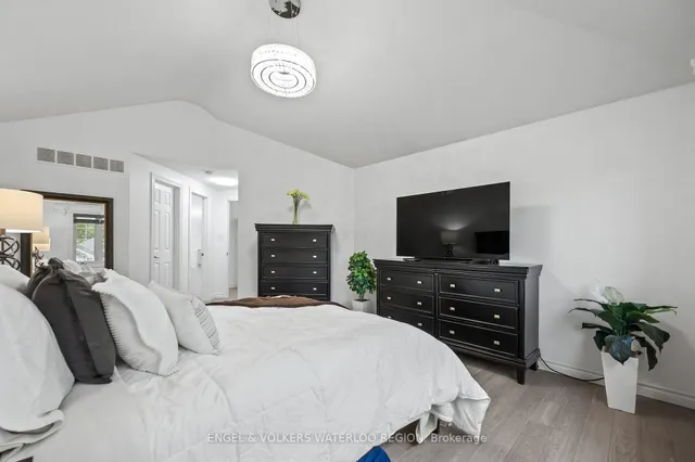 Additional image 30 of 89 Winifred St