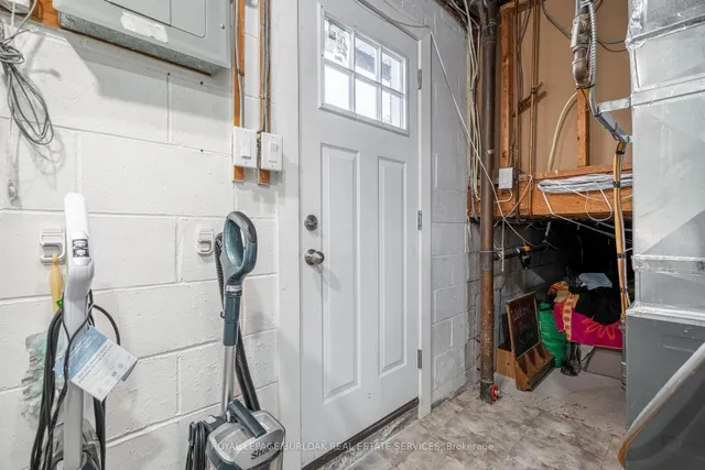 Additional image 37 of 2 Lynford Ave