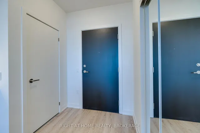 Additional image 3 of 250 Lawrence Ave Unit 724