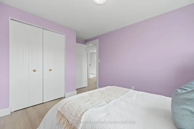 Additional image 28 of 46 Hackberry St