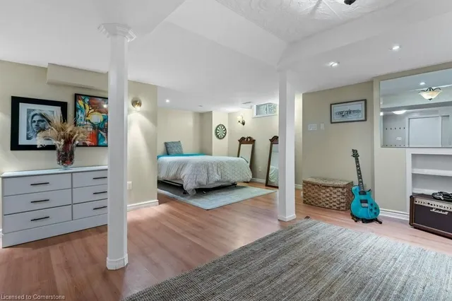 Additional image 36 of 90 Waterford Cres