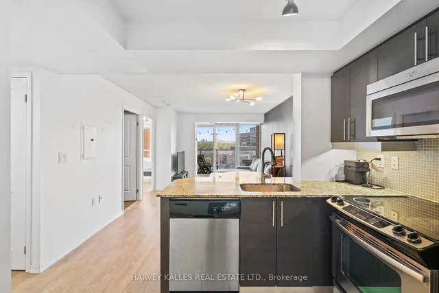 Additional image 10 of 125 Western Battery Rd Unit 1316