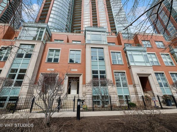 417 E North Water St, Chicago, IL 60611