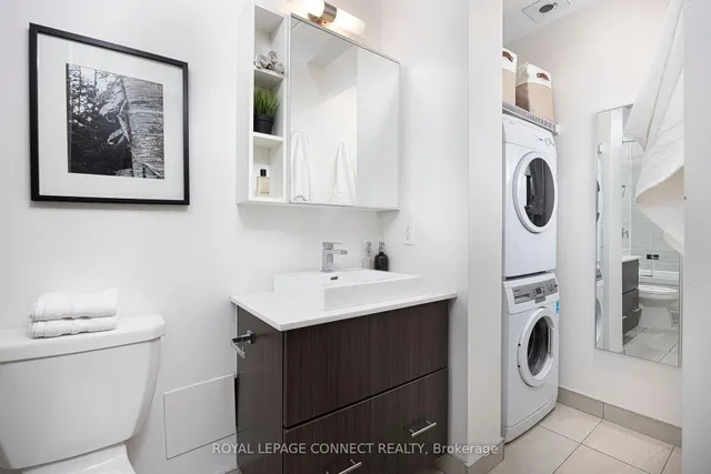 Additional image 17 of 38 Howard Park Ave Unit 150