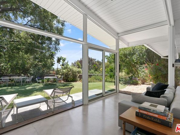 810 Bramble Way, Los Angeles, CA 90049