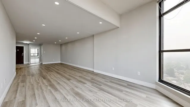 Additional image 27 of 33 Elmhurst Ave Unit 2407