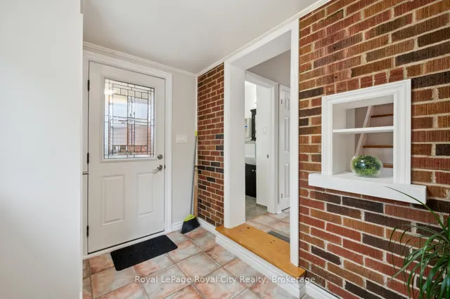 Additional image 19 of 495 Stirling Ave